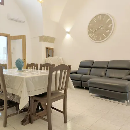 Holiday home Dimora Paolo A Pochi Minuti Al Mare Salento *